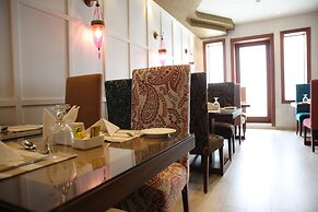 Palm Boutique Hotel