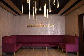 Palm Boutique Hotel
