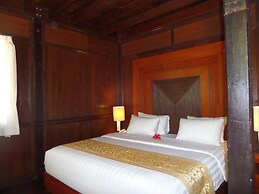 Puri Komodo Resort