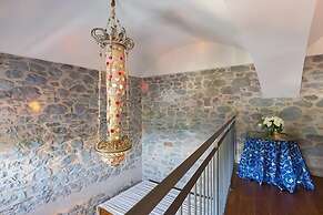 Castello di Pontebosio Luxury Resort