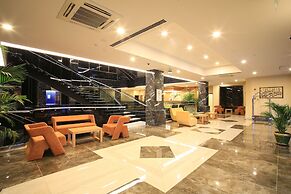 Sky Business Hotel