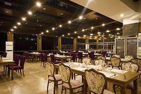 Sky Business Hotel