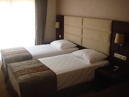 Cetin Otel