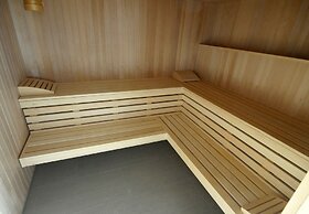 Easy Living Hotel