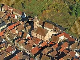 La Cour des Nobles
