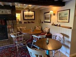 Old White Hart