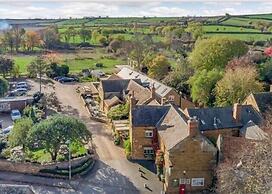 Old White Hart