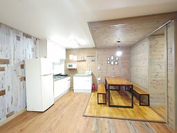 Salmon Village Pension