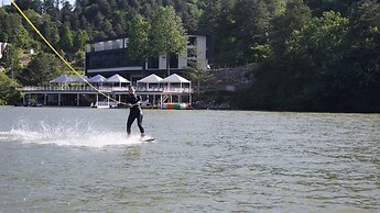 SS Resort