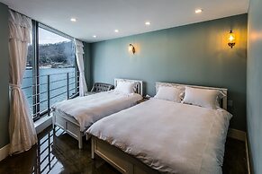 SS Resort