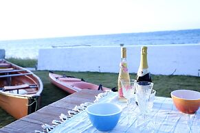 Beach Room