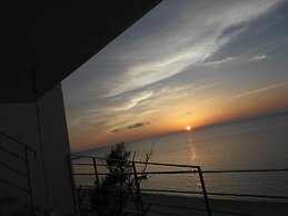 Beach Room
