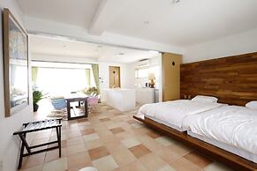 Beach Room