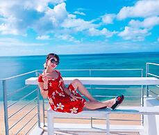 Beach Room