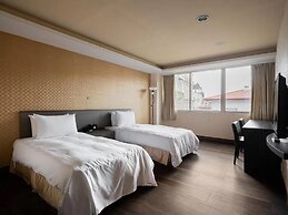 West Hotel
