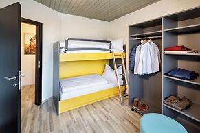 Basekamp Mountain Budget Hotel