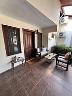 Grenadine Lodge