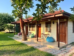 Grenadine Lodge