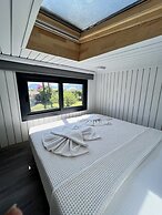 Grenadine Lodge