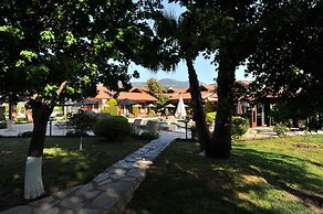 Grenadine Lodge