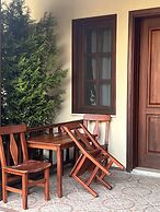Grenadine Lodge