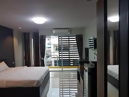 Supachai Inn