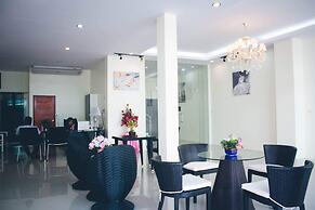Supachai Inn