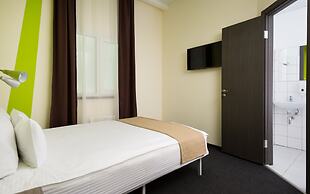 Station hotel L1