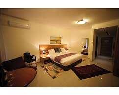 Sea Valley Suites