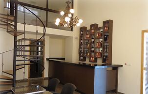 Sea Valley Suites