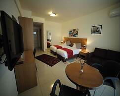 Sea Valley Suites