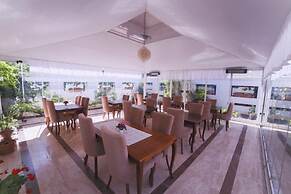 The Best Residence