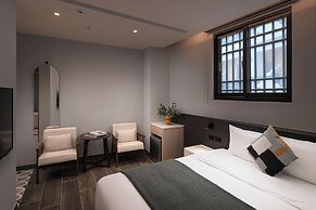Hido Hotel II