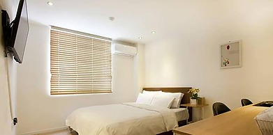 Shire Hotel