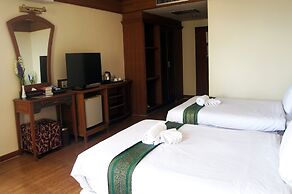 JP Emerald Hotel