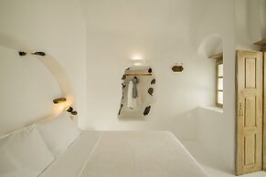 Nano Oia Villas