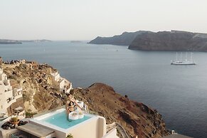 Nano Oia Villas