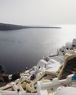 Nano Oia Villas