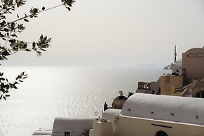 Nano Oia Villas