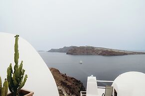 Nano Oia Villas
