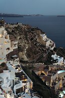 Nano Oia Villas