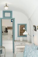 Nano Oia Villas