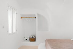 Nano Oia Villas