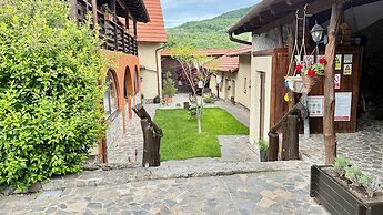 Casa Dives, Transylvania