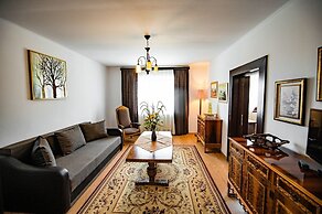 Casa Dives, Transylvania