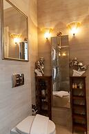 Faces Art Suites