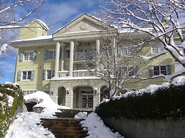 Naeba Springs Hotel