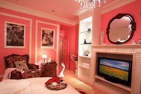 Happiness B&B