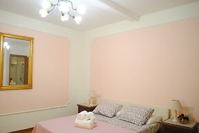 Dreaming Navona Rooms