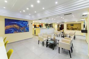 Hotel Triton